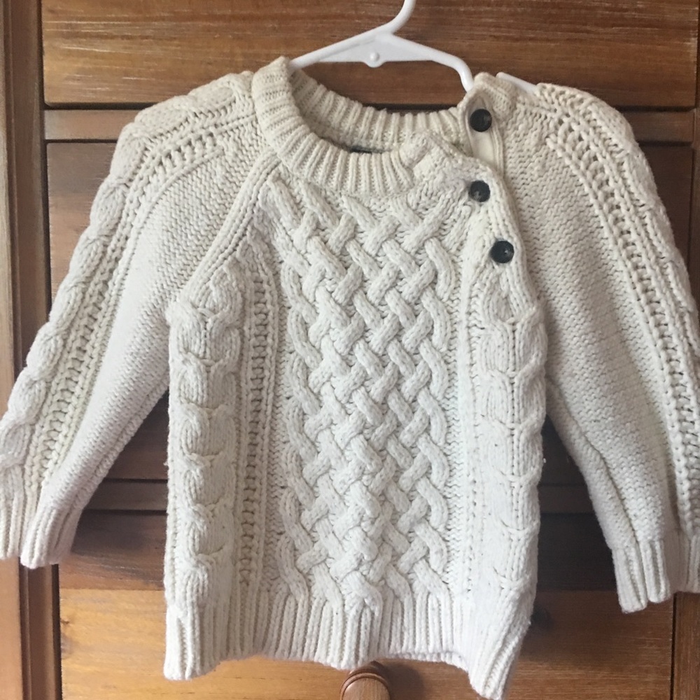 GAP Sweater